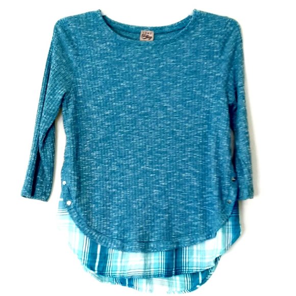 Como Vintage Sweaters - Como Vintage Layered Sweater with Flannel